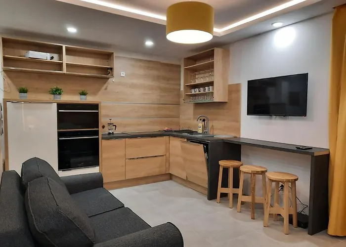 -amaretto- Daire Lubiń